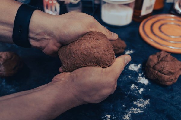 What are the essential techniques for perfect bread kneading?